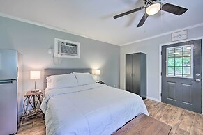 Cozy Studio Cabin on Lake O the Pines w/ Deck!