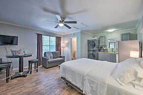 Cozy Studio Cabin on Lake O the Pines w/ Deck!