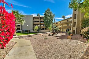 Family Condo w/ Pool < 1 Mi to Old Town Scottsdale