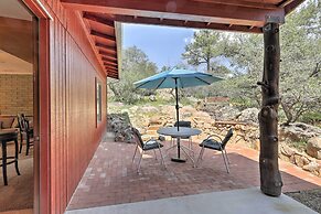 2 Mi to Courthouse Plaza: Prescott Cottage