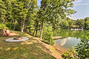 Lake Santeetlah Escape w/ Kayaks, Boat Slip & More