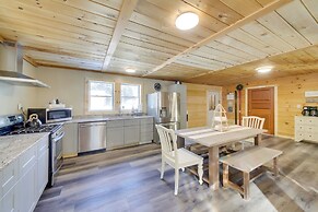 Rangeley Retreat Cabin-style Home: Lake Access