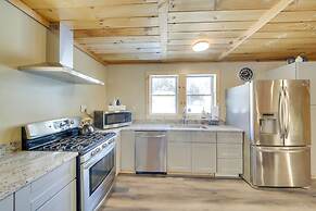 Rangeley Retreat Cabin-style Home: Lake Access