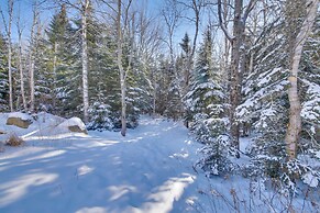 Rangeley Retreat Cabin-style Home: Lake Access