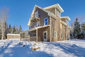 Rangeley Retreat Cabin-style Home: Lake Access