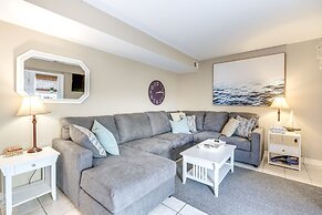 Seaside Heights Condo w/ Deck: Walk to Boardwalk!