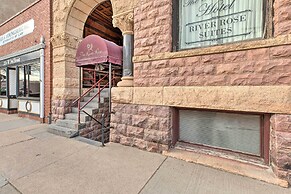 Pet-friendly Apt: Walk to Missouri River!