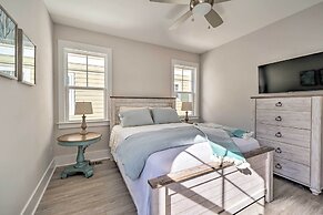 Kure Beach Townhome: Short Walk to the Beach!