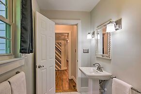 Blue Ridge Mountains Cottage w/ Pergola & Fire Pit