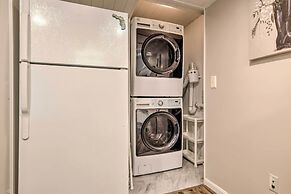 Bel Air Apartment w/ Pool ~ 2 Mi to Main St