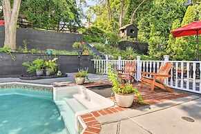 Bel Air Apartment w/ Pool ~ 2 Mi to Main St