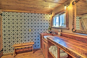 Remote Escape: Clark Home w/ Incredible View