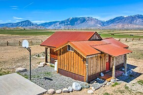 Remote Escape: Clark Home w/ Incredible View