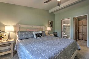 Updated Strawberry Family Cabin w/ 2 Private Decks