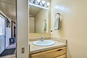 Cozy Home w/ Canyon Views: 2 Mi to Grand Staircase