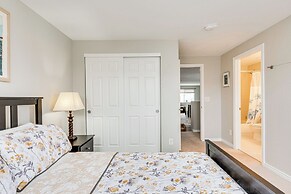 Fenced Yard & Trail Access: Dog-friendly Erie Home