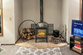 Renovated Mountain Home: EV Chargers & Great Views