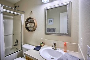 Bella Vista Home: Steps to Mountain Biking Trails!