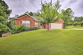 Bella Vista Home: Steps to Mountain Biking Trails!