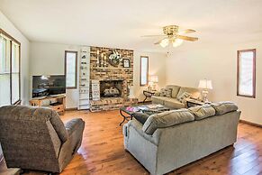 Country Home w/ Fire Pit: 40 Mi to Nashville!