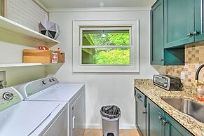 Cashiers Retreat w/ Fireplace & Mtn Views!