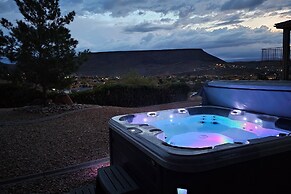 Pet-friendly St George Escape w/ Shared Pool