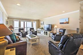 Beachfront Condo w/ Patio & Views - Walk to Shore!