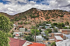 'St Blaise' Bisbee Apt < 1 Mi to Attractions!