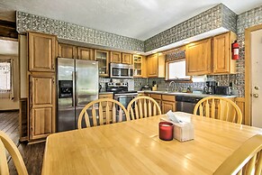 Spacious Apt w/ Yard: 3 Mi to Windham Mountain