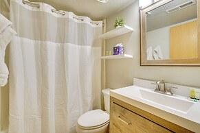 Superb Park City Escape w/ Deck, Walk to Ski Lift!