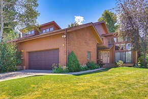 Superb Park City Escape w/ Deck, Walk to Ski Lift!