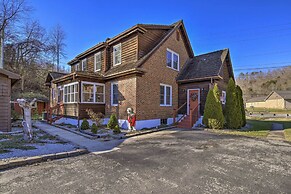 'homeplace' w/ Yard - 10 Mi to Jenny Wiley!