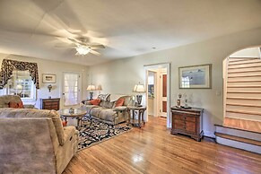 'homeplace' w/ Yard - 10 Mi to Jenny Wiley!