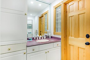 Modern Clarence Home on Main Street!