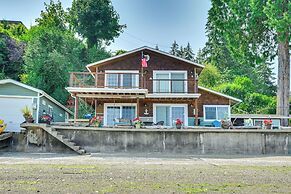 Relaxing Waterfront Escape ~ 11 Mi to Olympia