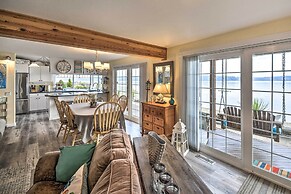 Relaxing Waterfront Escape ~ 11 Mi to Olympia
