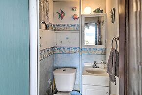 Relaxing Waterfront Escape ~ 11 Mi to Olympia