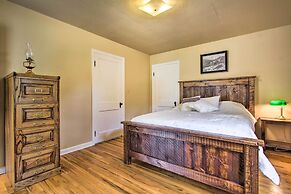 Rustic Hamilton Farmhouse: Stunning Mtn Views