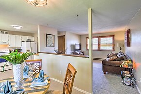 Charming Rapid City Apartment: Walk to Lake!