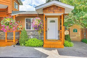 Homey Pet-friendly Libby Cottage w/ Yard by Creek!