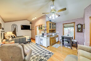 Homey Pet-friendly Libby Cottage w/ Yard by Creek!
