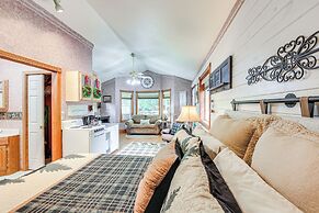 Homey Pet-friendly Libby Cottage w/ Yard by Creek!