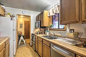 Truckee Outdoorsy Retreat < 2 Mi to Donner Lake!