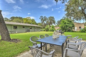 Dog-friendly Home w/ Gas Grill - Walk to Rose Bay!