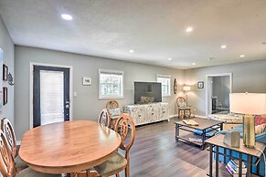 Dog-friendly Home w/ Gas Grill - Walk to Rose Bay!