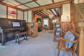 2 Mi to Lighthouse: Waterfront Home w/ Dock!