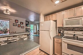 Mountain Lodge w/ Hot Tub, Walk to Grindstone Lake