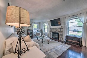 Lake Huron Cottage: Fire Pit, Steps to Beach!