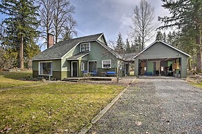 Remote Escape: Riverside Home w/ Scenic Views