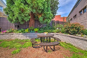 Renovated North Bend Cottage: Near Eateries!